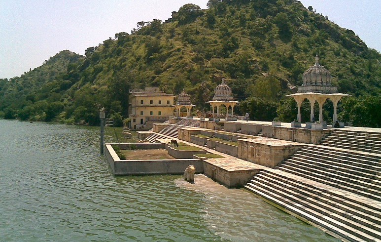 Jaisamand lake