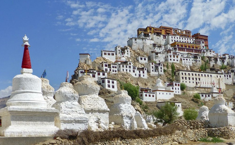 Shey Monastery & Palace - A Complete Travel Guide